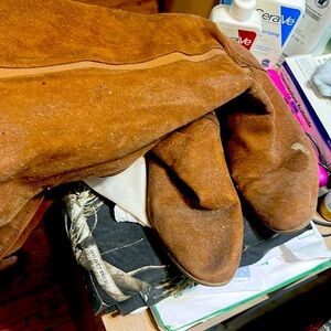 I have several different kinds of shoes I am selling don’t need them